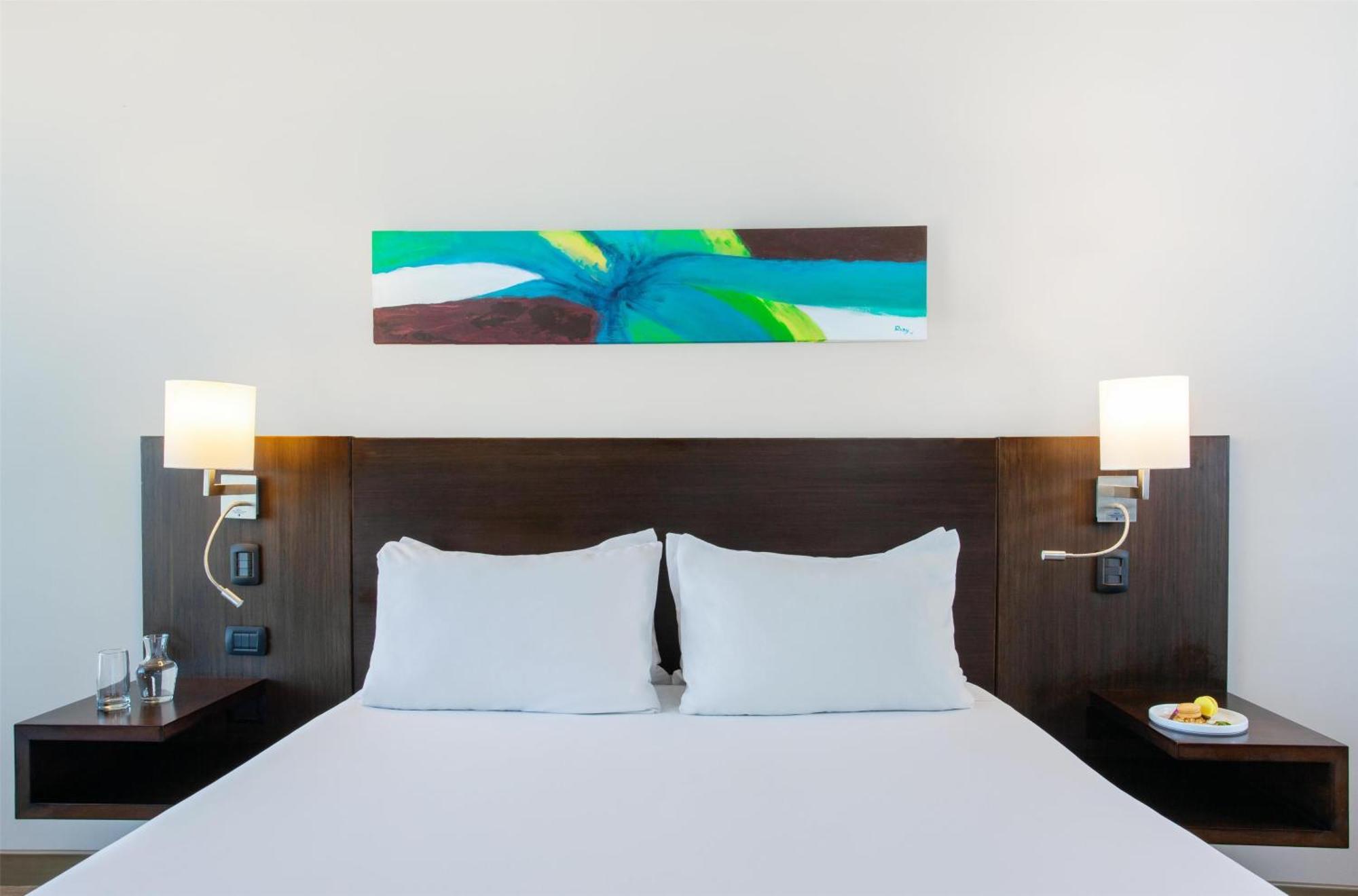 Suite Junior con cama supletoria (2 adultos + 1 niño)